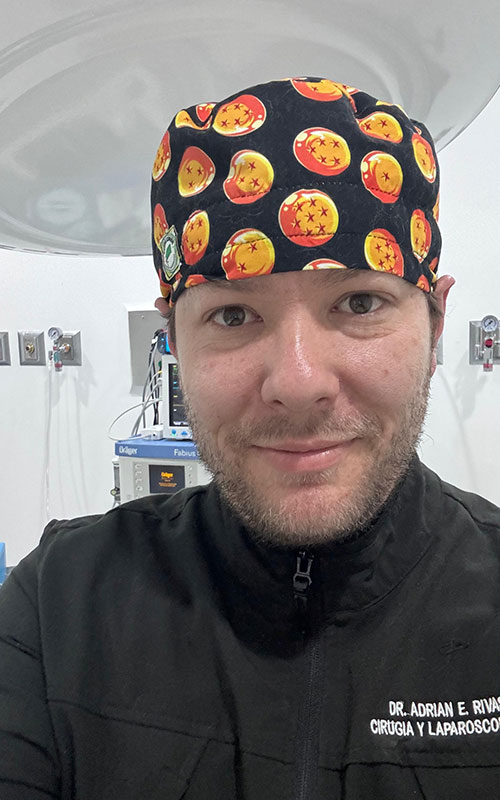 dr-adrian-e-rivas-chavez-cirugia-general-y-de-minima-invasion-en-puebla-perfil